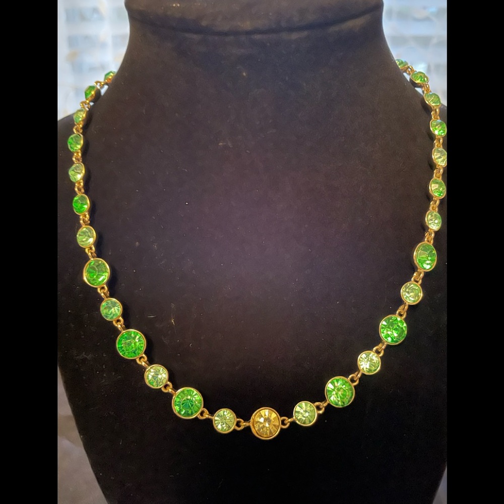 Women’s Necklace